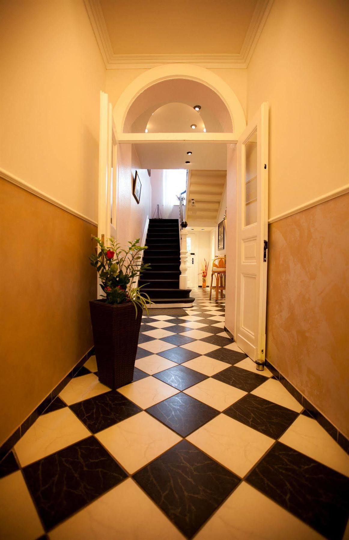 Hotel Carlton Mayfair Дюссельдорф Екстер'єр фото